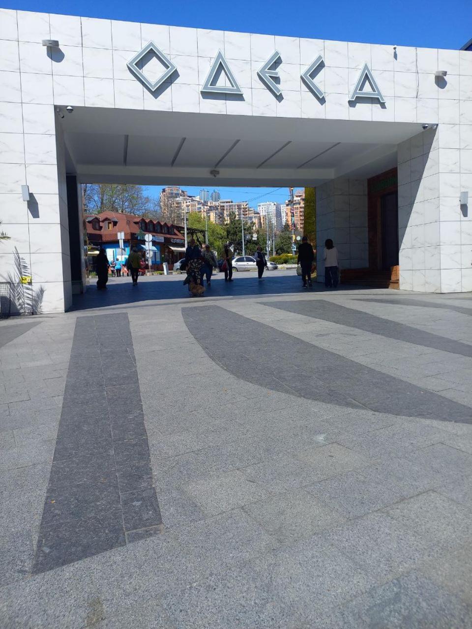 "Ваша Квартира" - У Самого Дерибаса! "Ваша Квартира" Біля Самого Дерибаса! Odessza Kültér fotó